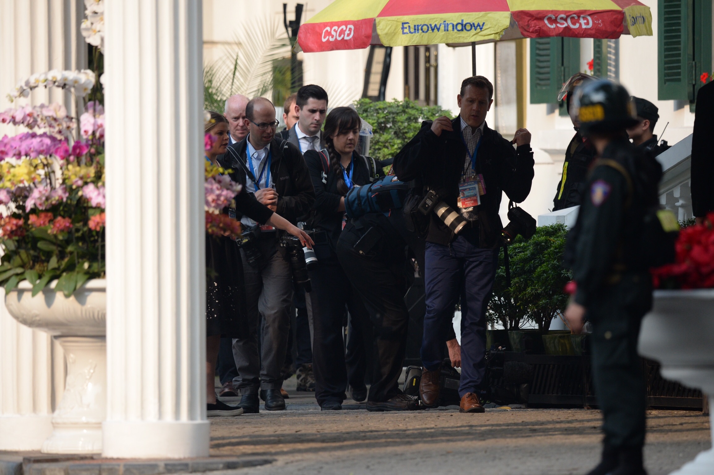 nhom phong vien nha trang tai metropole anh 3