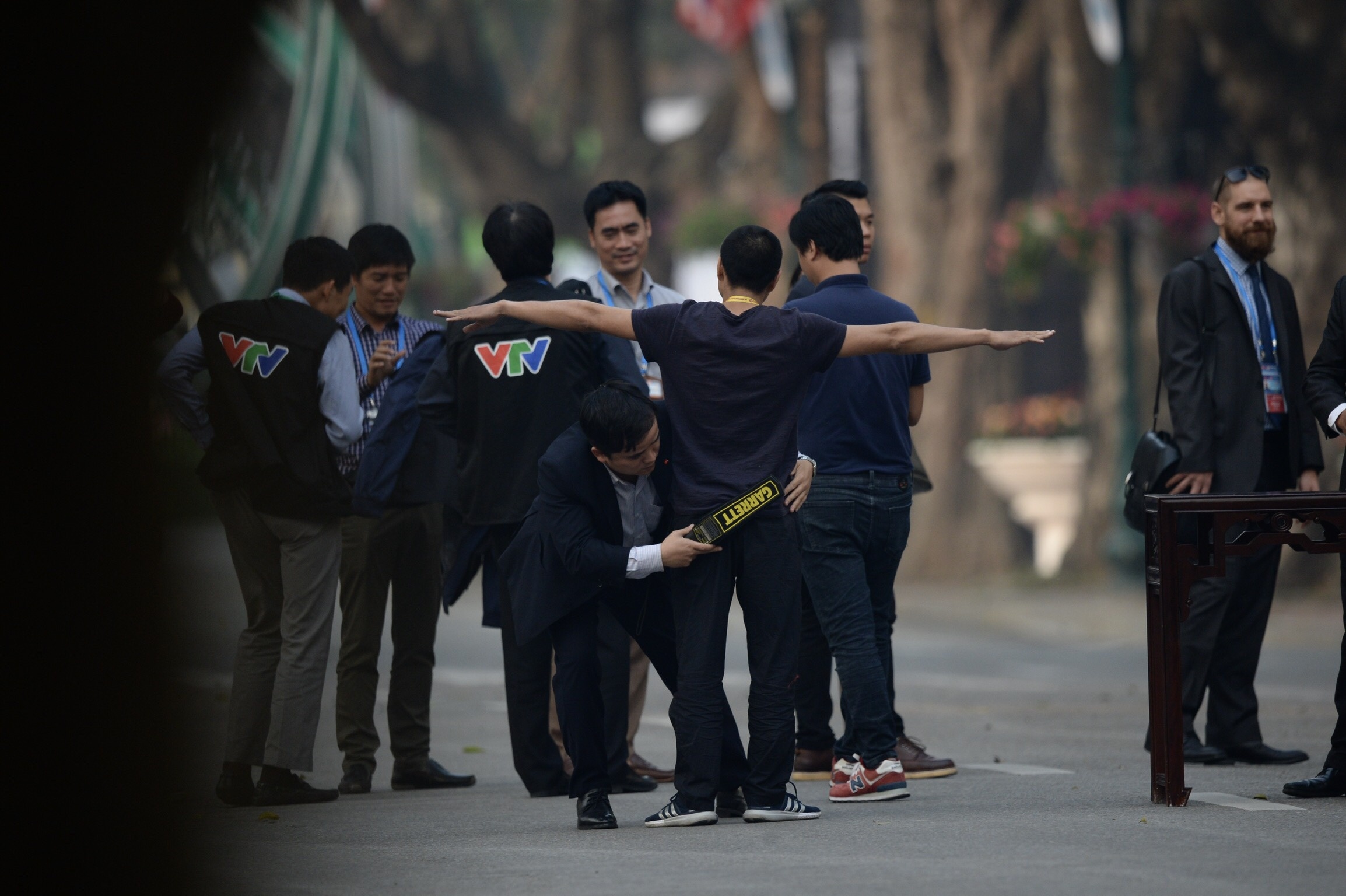 nhom phong vien nha trang tai metropole anh 8