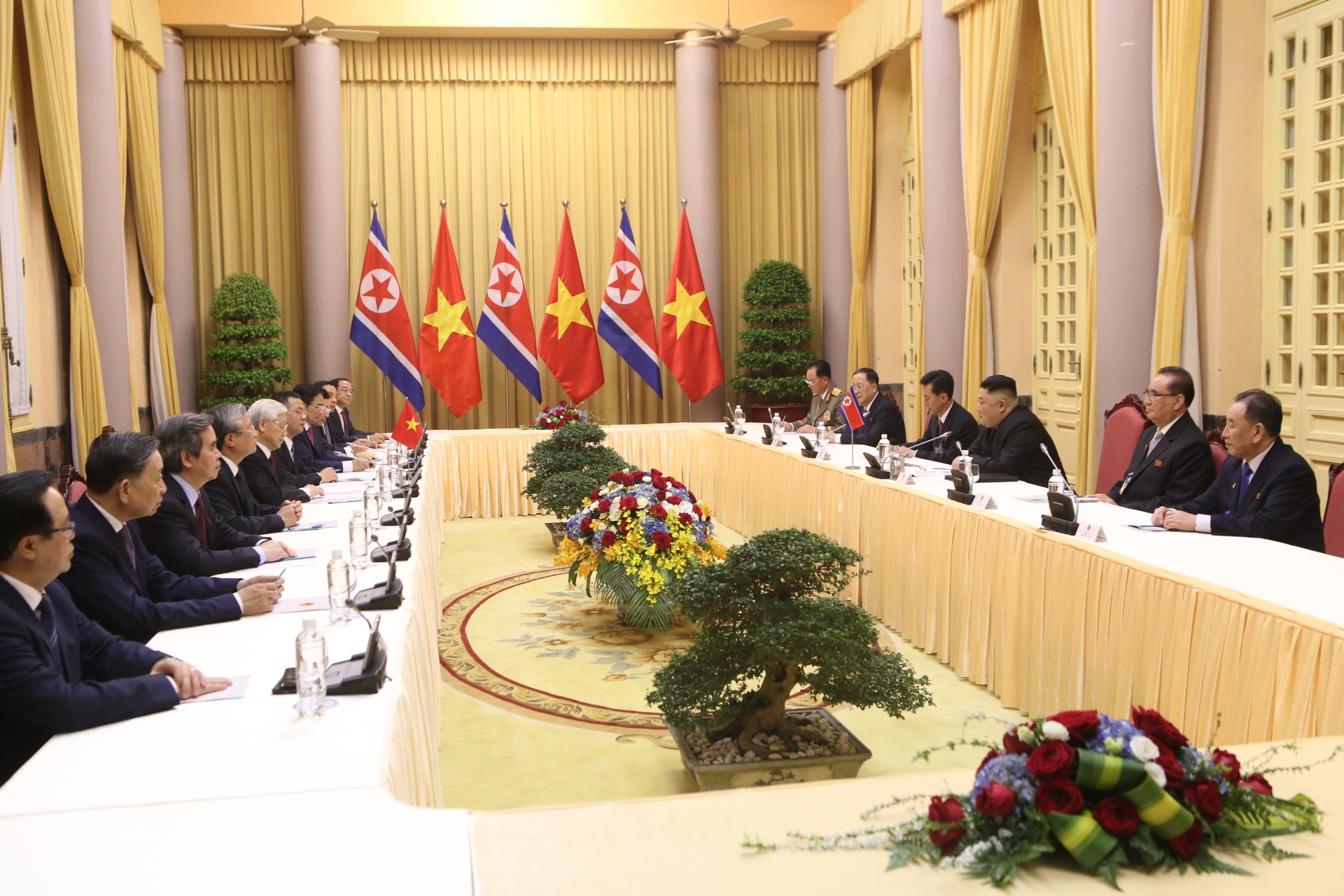 kim jong un gap lanh dao viet nam anh 4