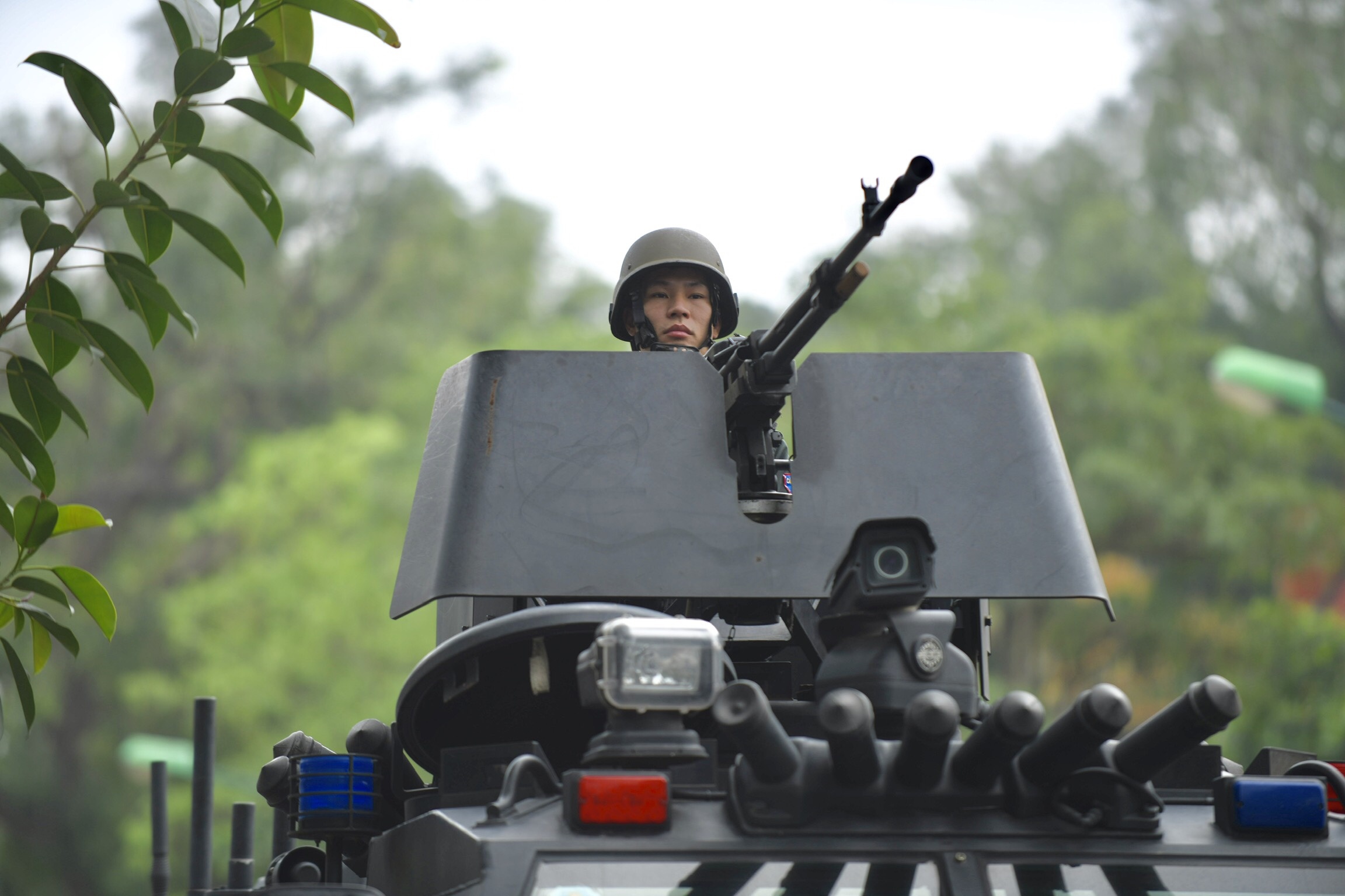 kim jong un tham viet nam anh 11