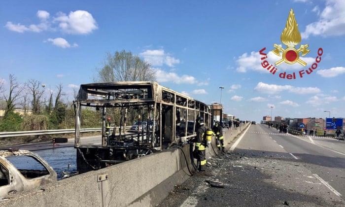 tai xe italy bi bat vi dot xe buyt anh 1