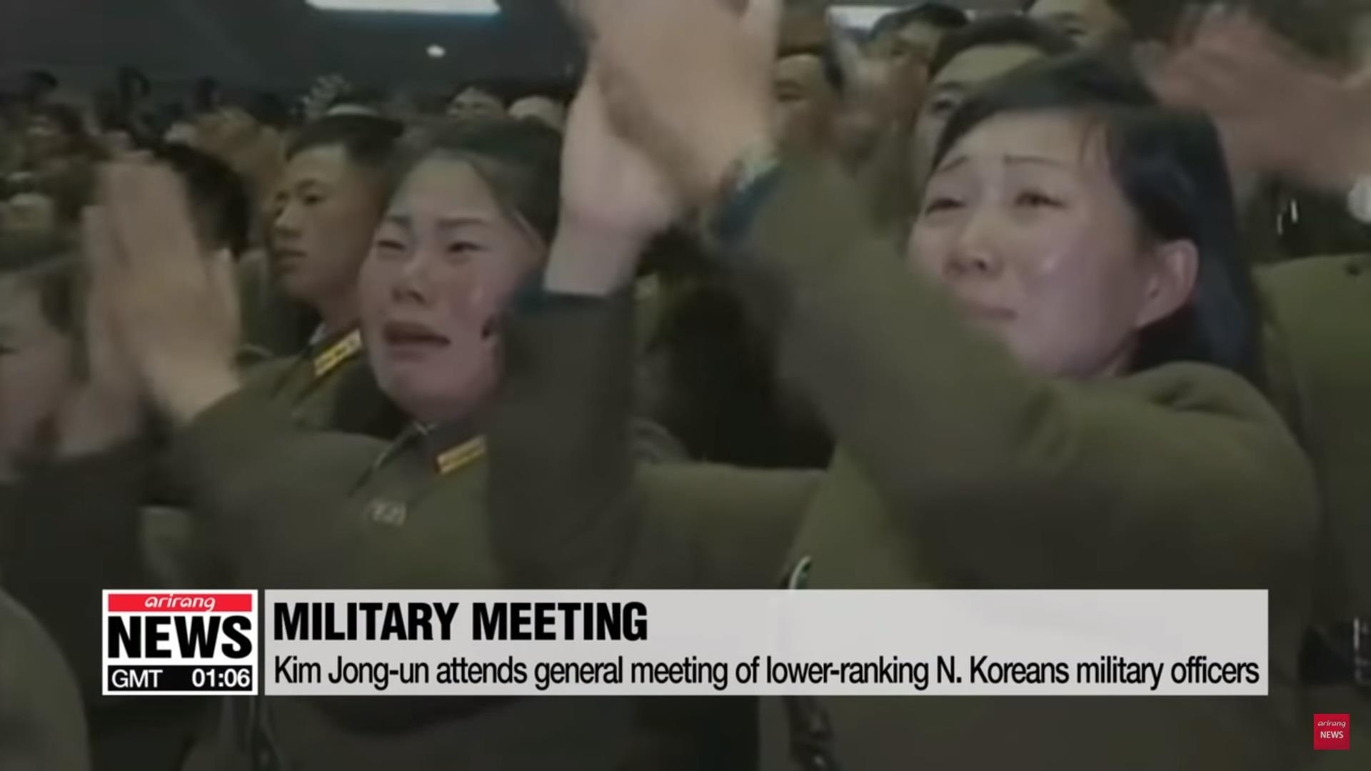 si quan quan doi trieu tien khoc anh 6