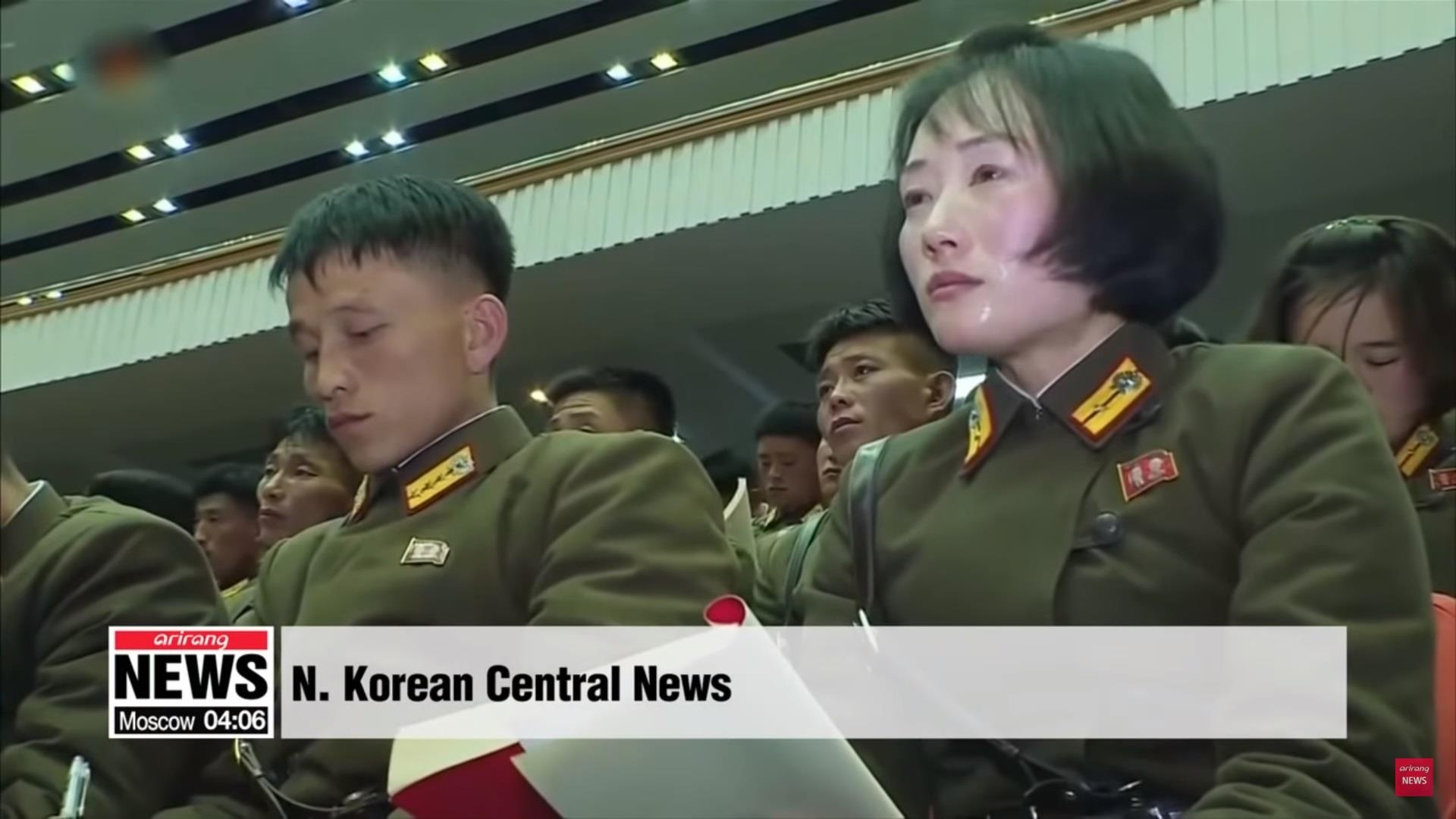 si quan quan doi trieu tien khoc anh 5