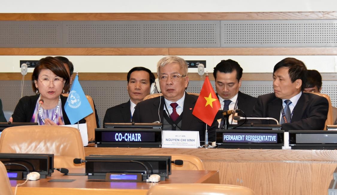 viet nam khac phuc hau qua chien tranh anh 1