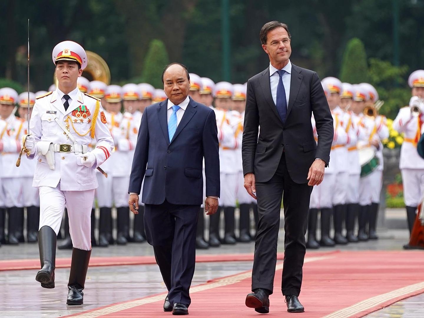 Thu tuong Nguyen Xuan Phuc don, hoi dam voi Thu tuong Ha Lan hinh anh