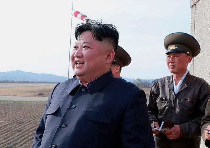 Trieu Tien thu ten lua moi: Tam bay ngan nhung thong diep vuon dai hinh anh