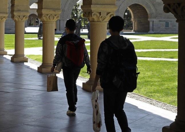 6,5 trieu USD gia dinh TQ tra la de cho con vao Dai hoc Stanford hinh anh