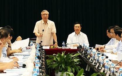 Doan Tieu ban Van kien Dai hoi XIII lam viec voi Ban can su dang BNG hinh anh