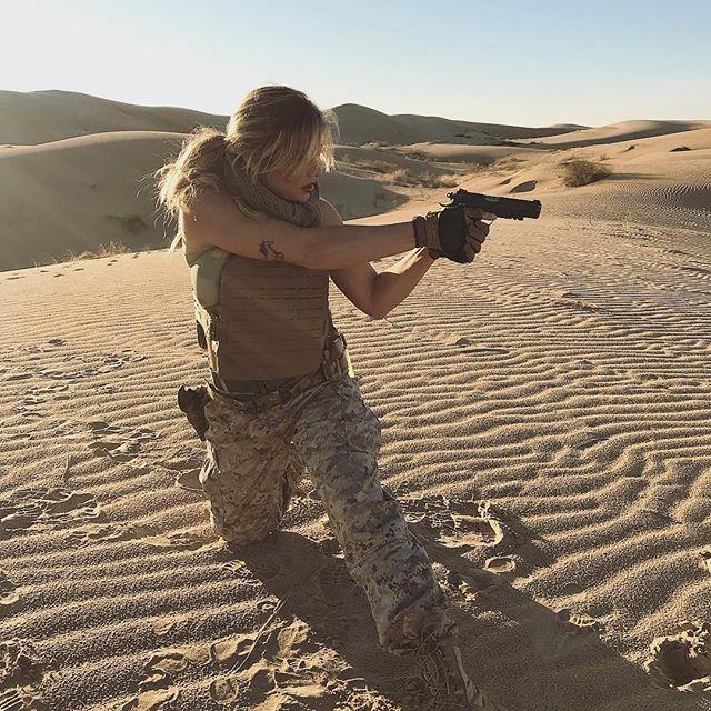 nu linh thuy quan luc chien my dang anh bikini anh 6