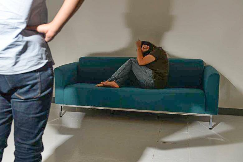 Su gia truong o Han Quoc, noi phu nu bi doi xu nhu 'cong dan hang 2' hinh anh