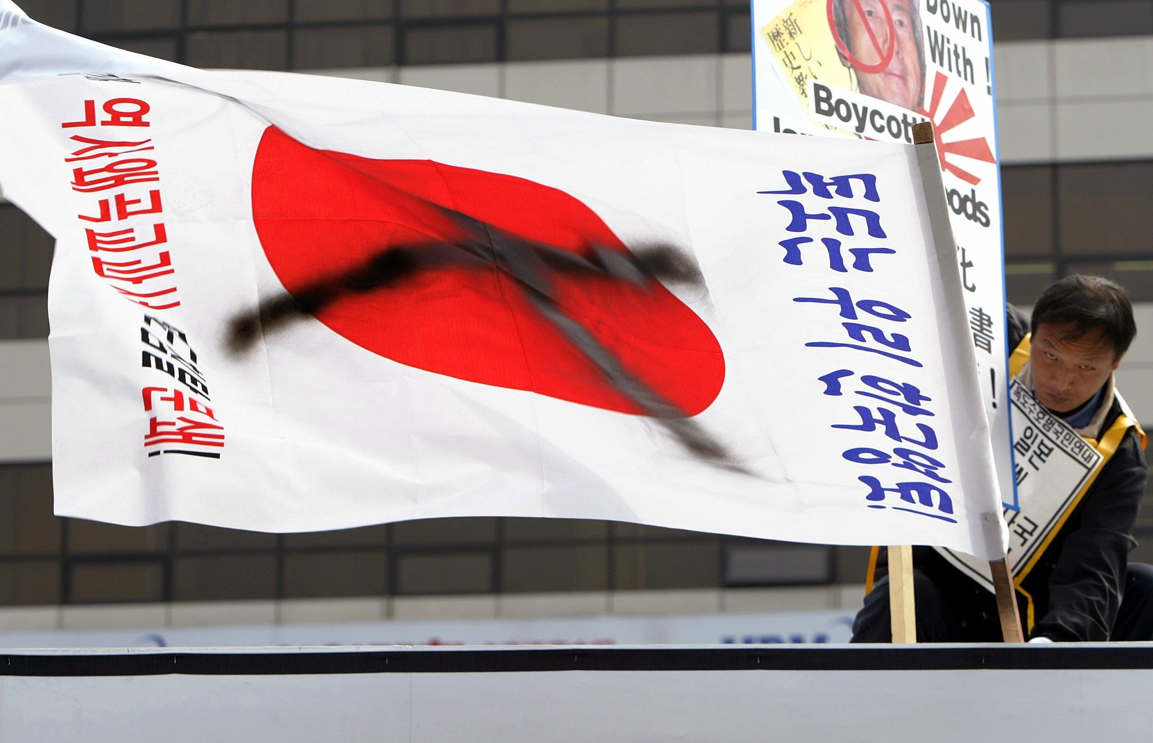 chien tranh thuong mai nhat han anh 14