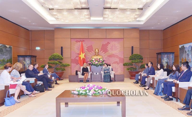 chu tich quoc hoi tiep pho chu tich uy ban chau au anh 2