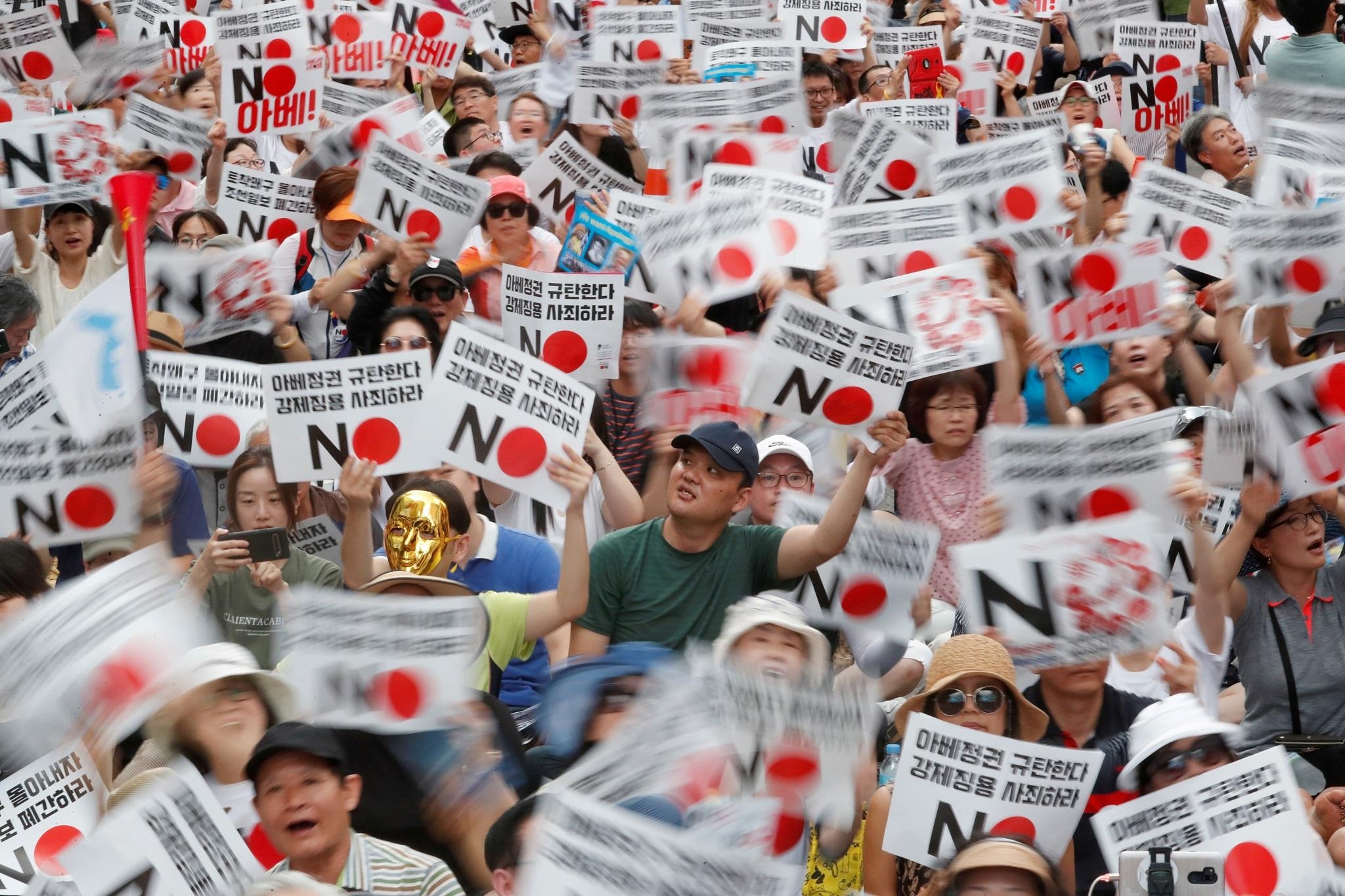 nguoi han bieu tinh chong nhat anh 1