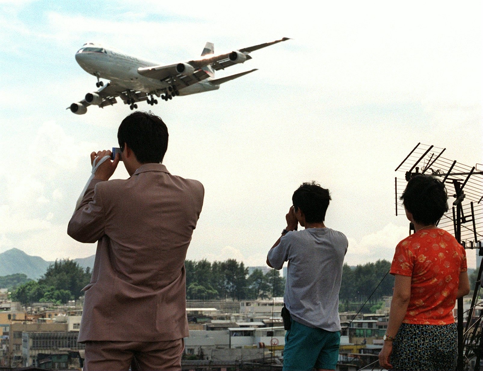 san bay kai tak hong hong kong anh 9