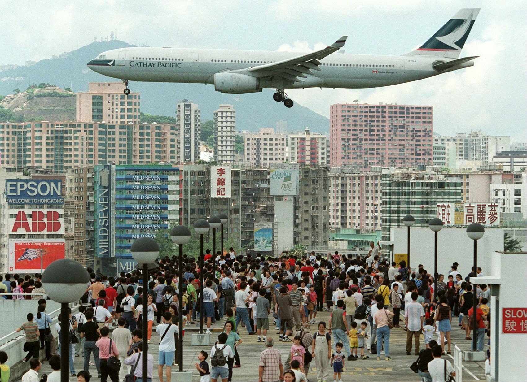 san bay kai tak hong hong kong anh 1
