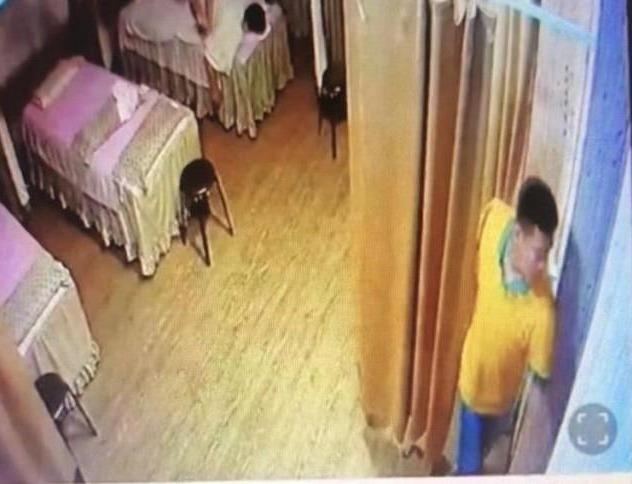 Nhan vien massage nguoi Viet bi to hiep dam khach o Dai Loan hinh anh