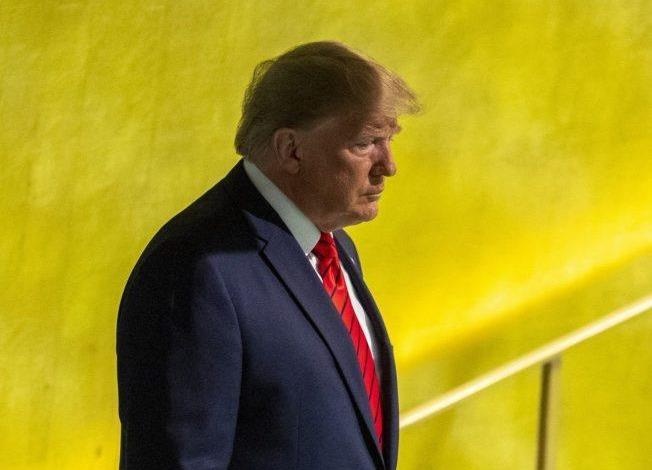 Cuoc dien dam dan den qua trinh luan toi Tong thong Trump hinh anh