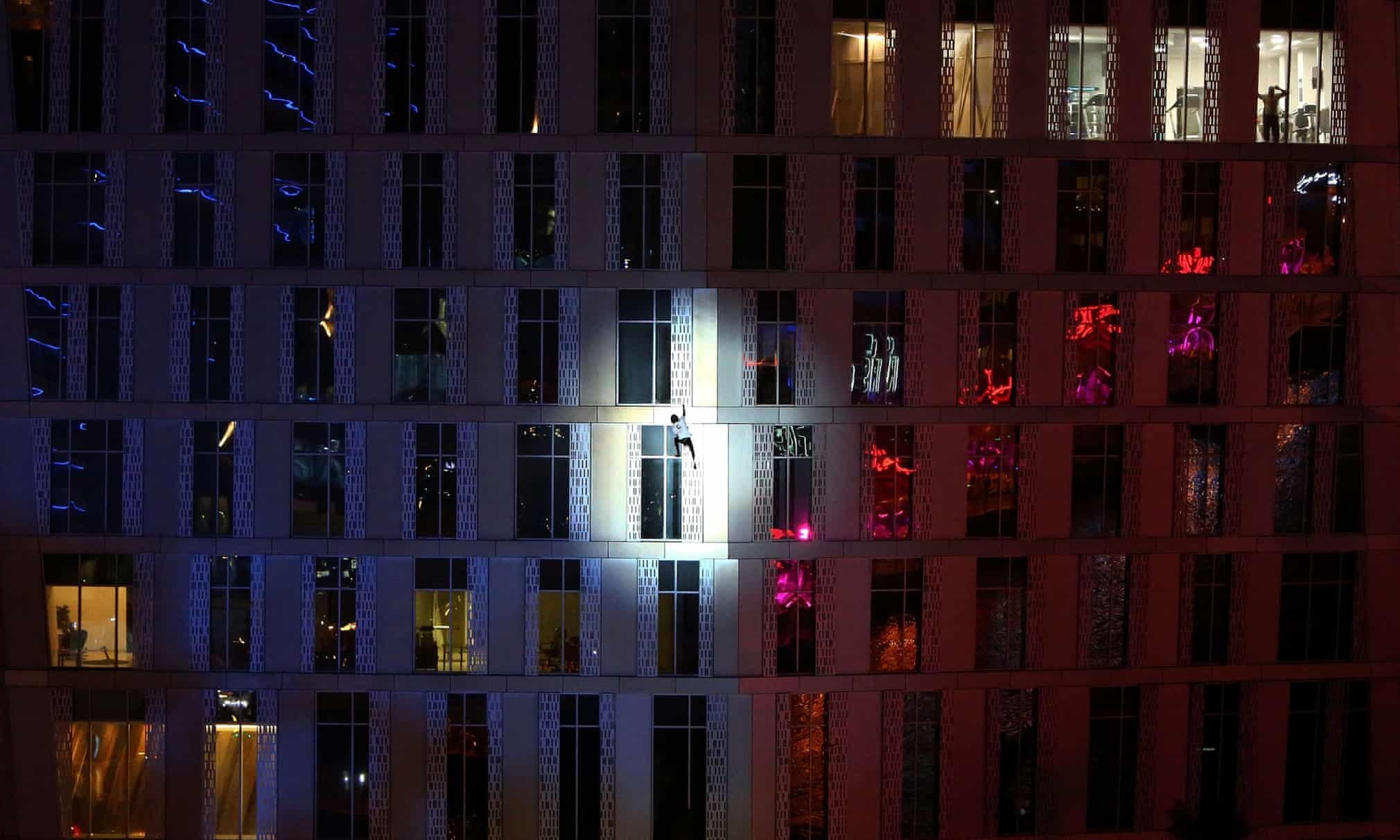 nguoi nhen phap alain robert anh 7