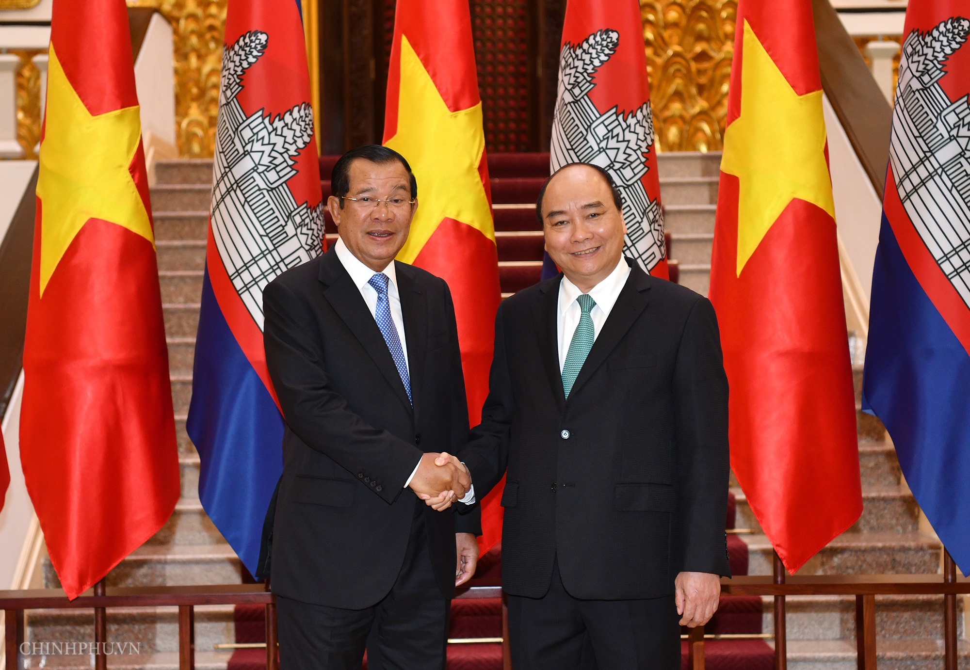 Thu tuong Hun Sen tham chinh thuc Viet Nam ngay 4-5/10 hinh anh