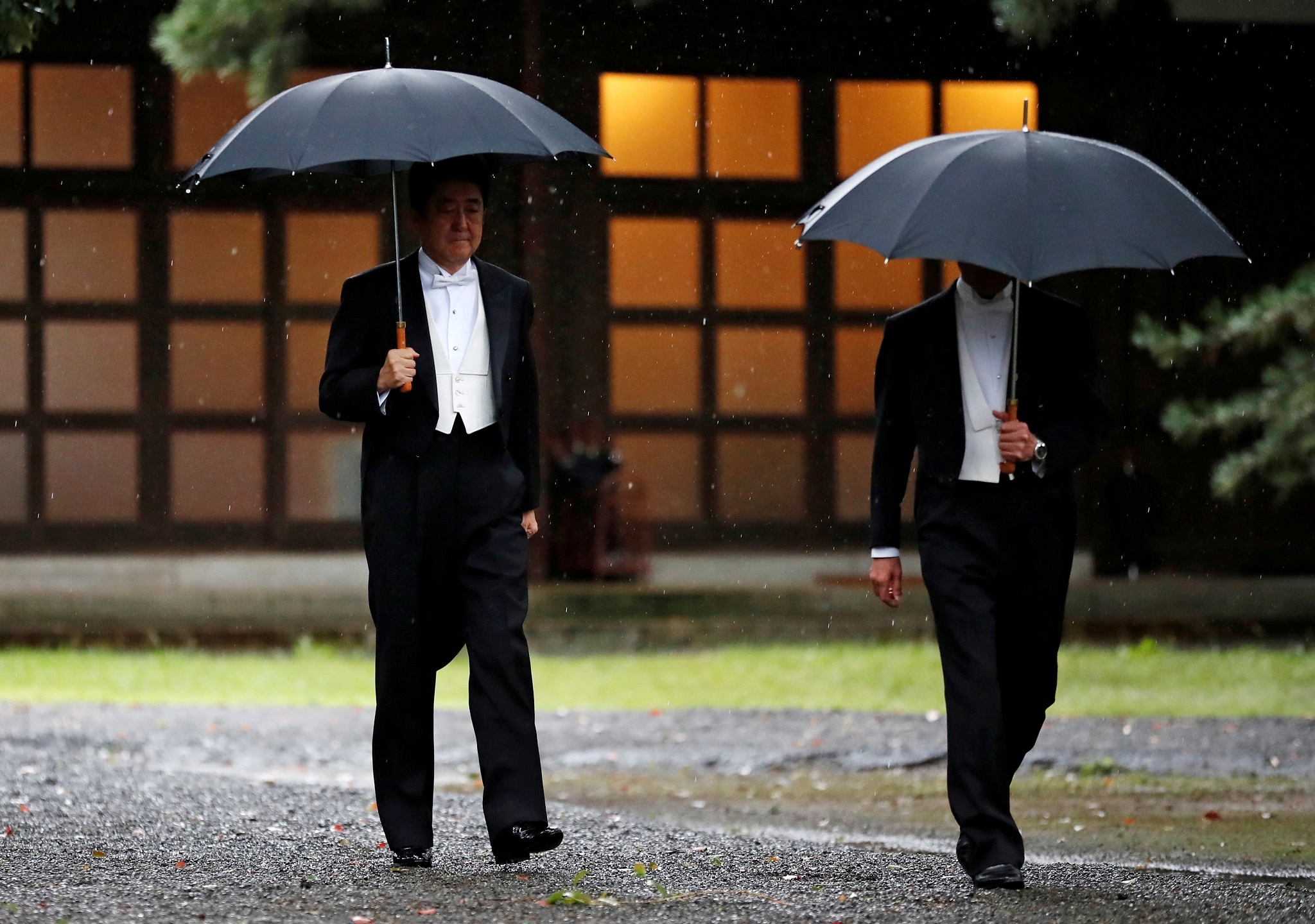 nhat hoang dang co anh 8