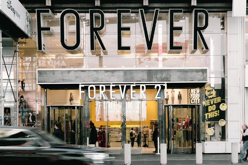 ly do forever 21 pha san anh 2