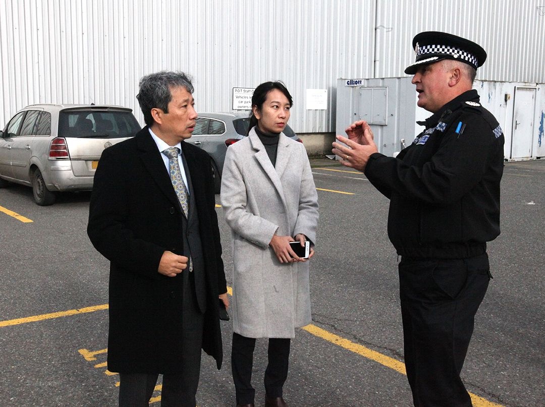 39 nguoi chet trong container va dinh menh am anh o Essex hinh anh