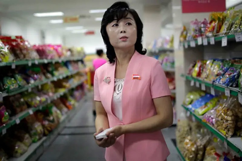 He mo cuoc song bi an cua nguoi lao dong Trieu Tien hinh anh