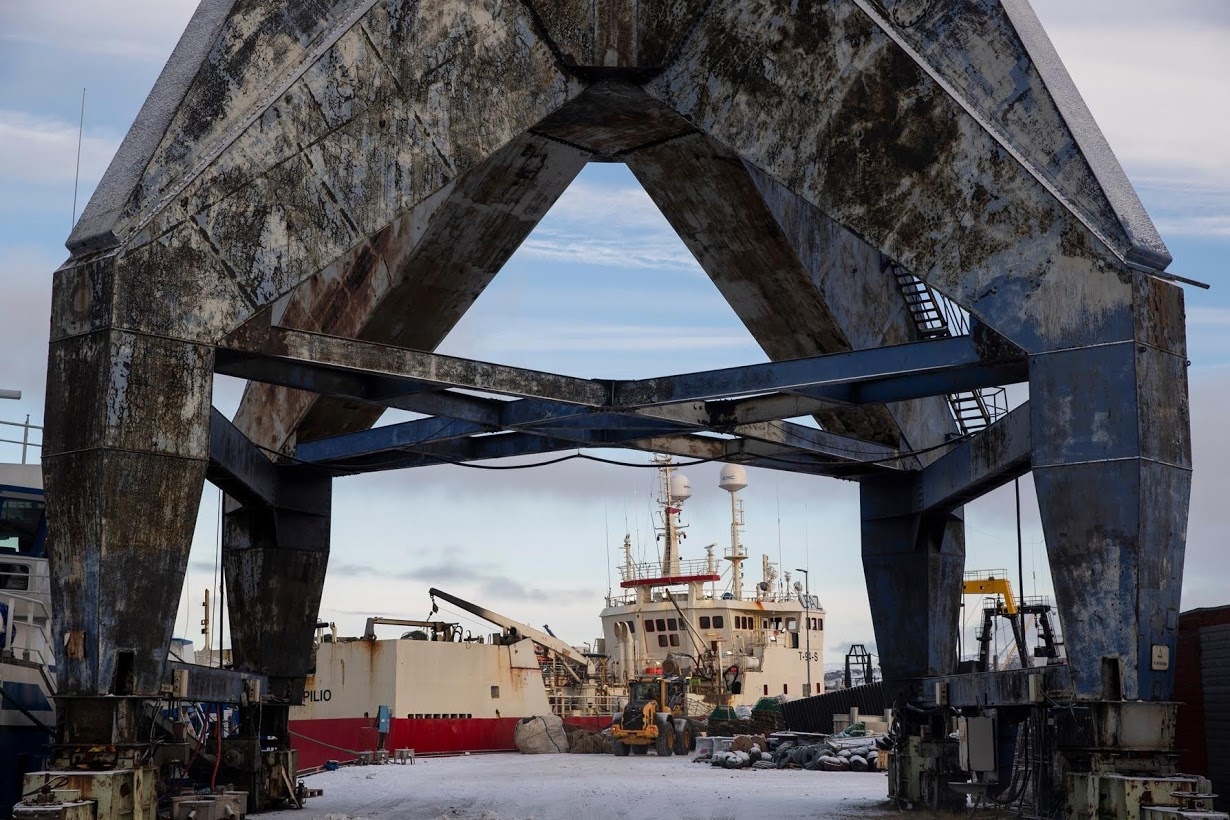 Nga va Na Uy cung co binh luc o bien gioi, cu dan lo lang hinh anh