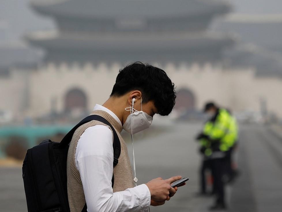 Trung Quoc nhan trach nhiem ve bui min doc hai o Han, Nhat hinh anh