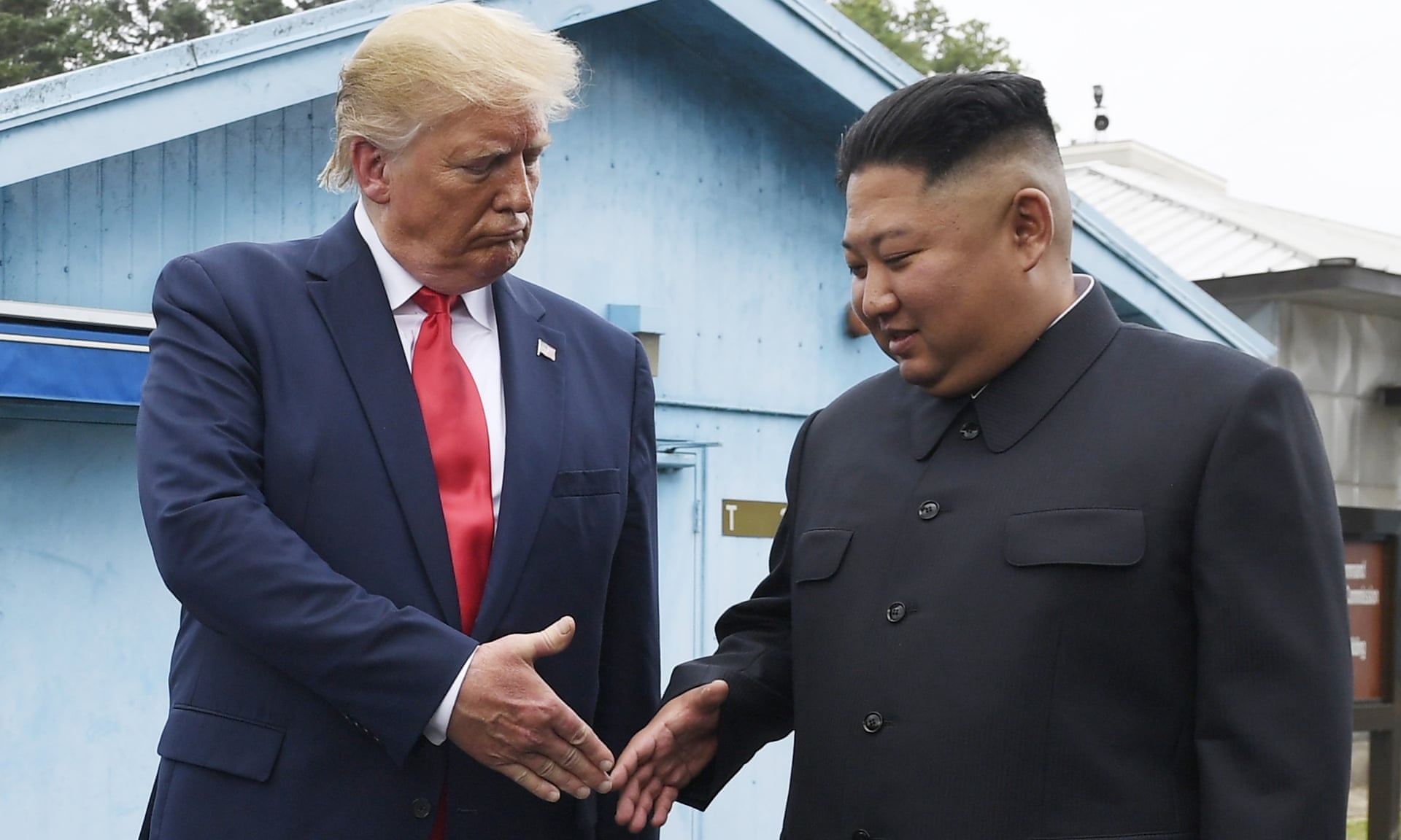TT Trump: Ong Kim Jong Un co the mat tat ca sau vu thu nghiem lon hinh anh