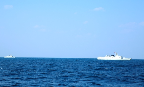 hai quan viet nam trung quoc tuan tra chung anh 4