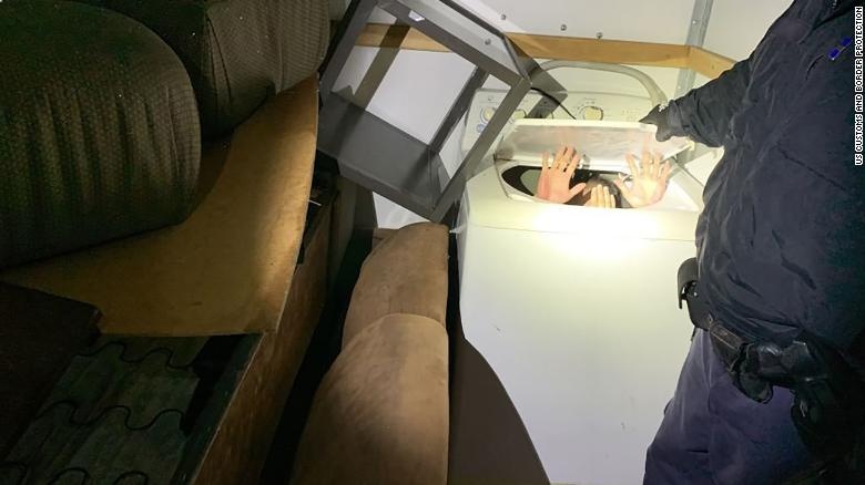 nguoi trung quoc trong trong may giat anh 1