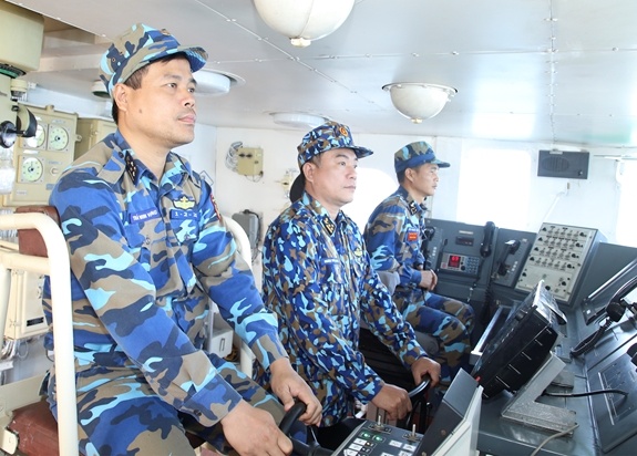 hai quan viet nam trung quoc tuan tra chung anh 1