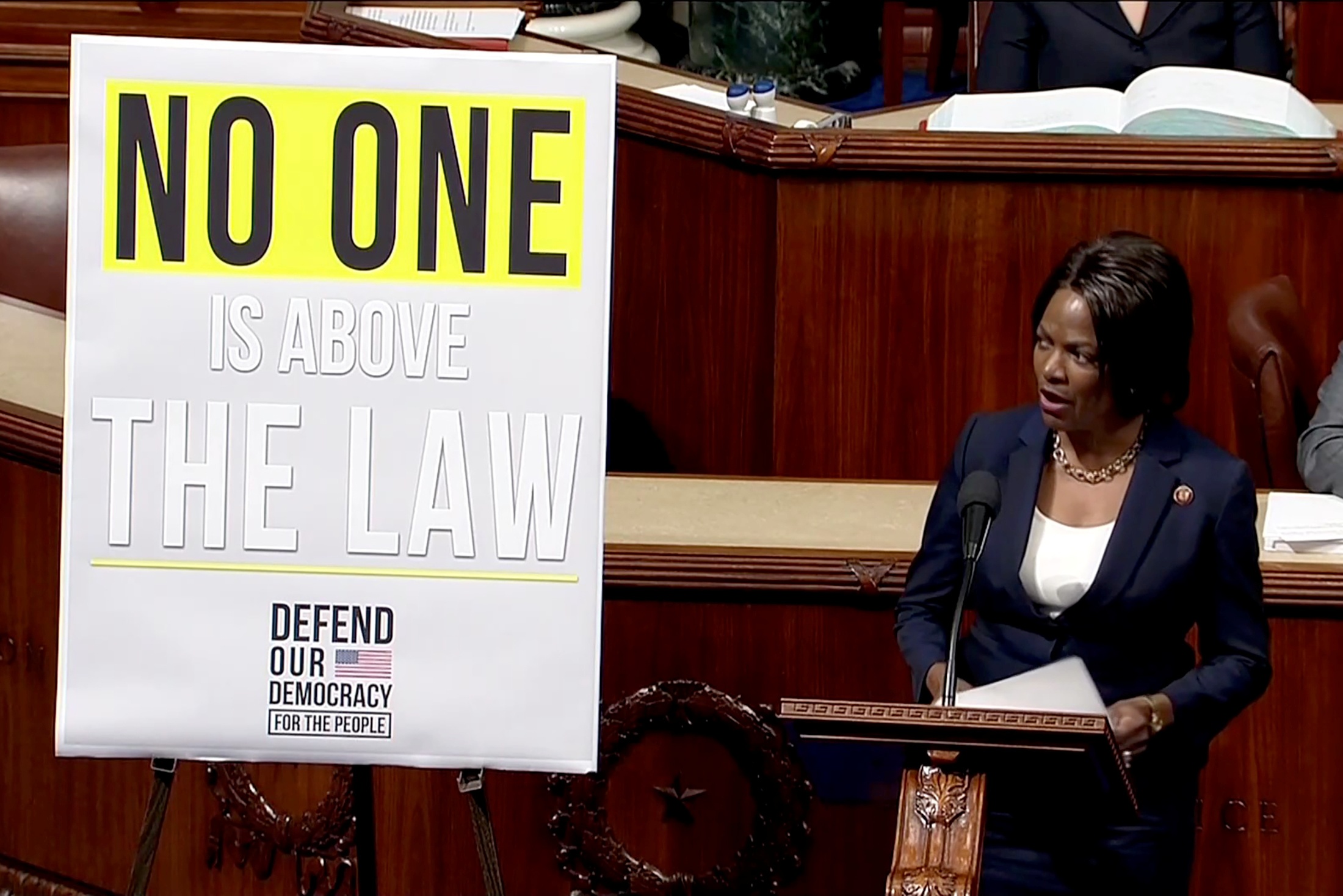 ha vien luan toi tong thong trump anh 12