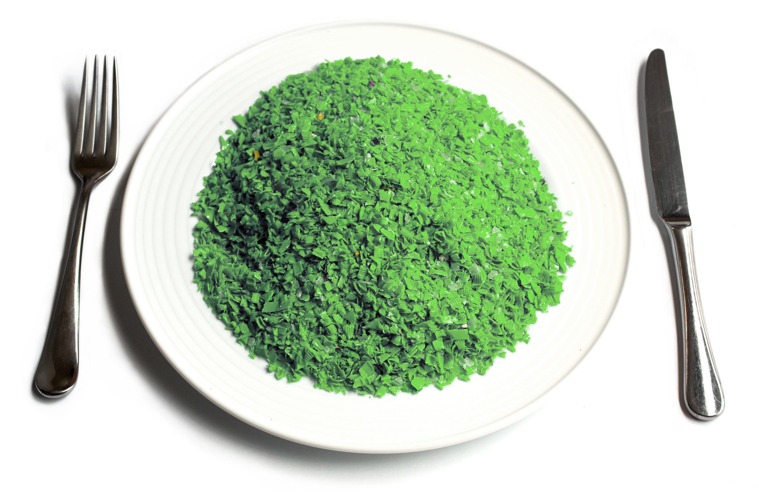 Chung ta an bao nhieu nhua moi ngay, moi thang va ca doi? hinh anh