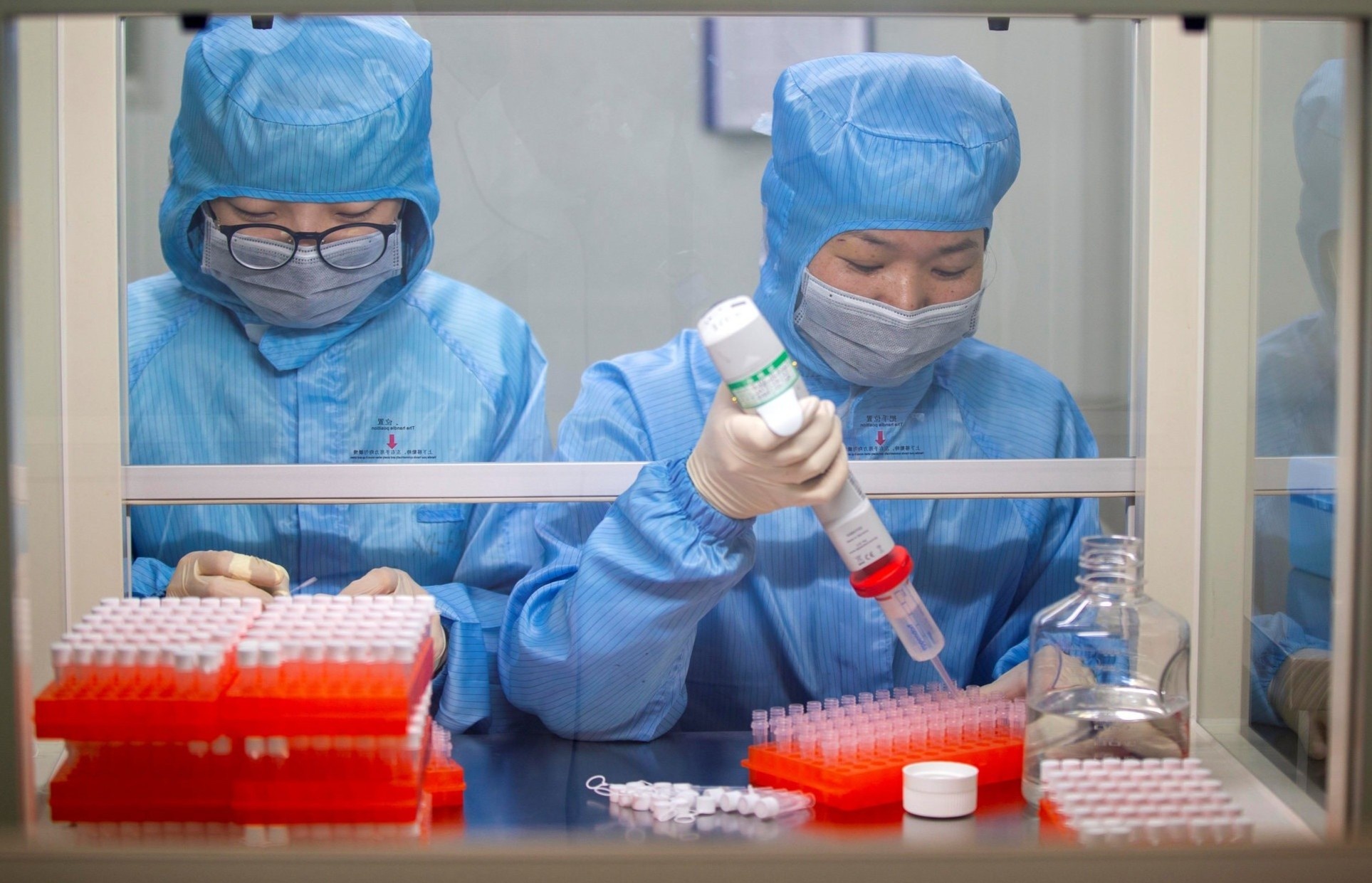 Ngay chet choc nhat cua dich virus corona o Trung Quoc hinh anh