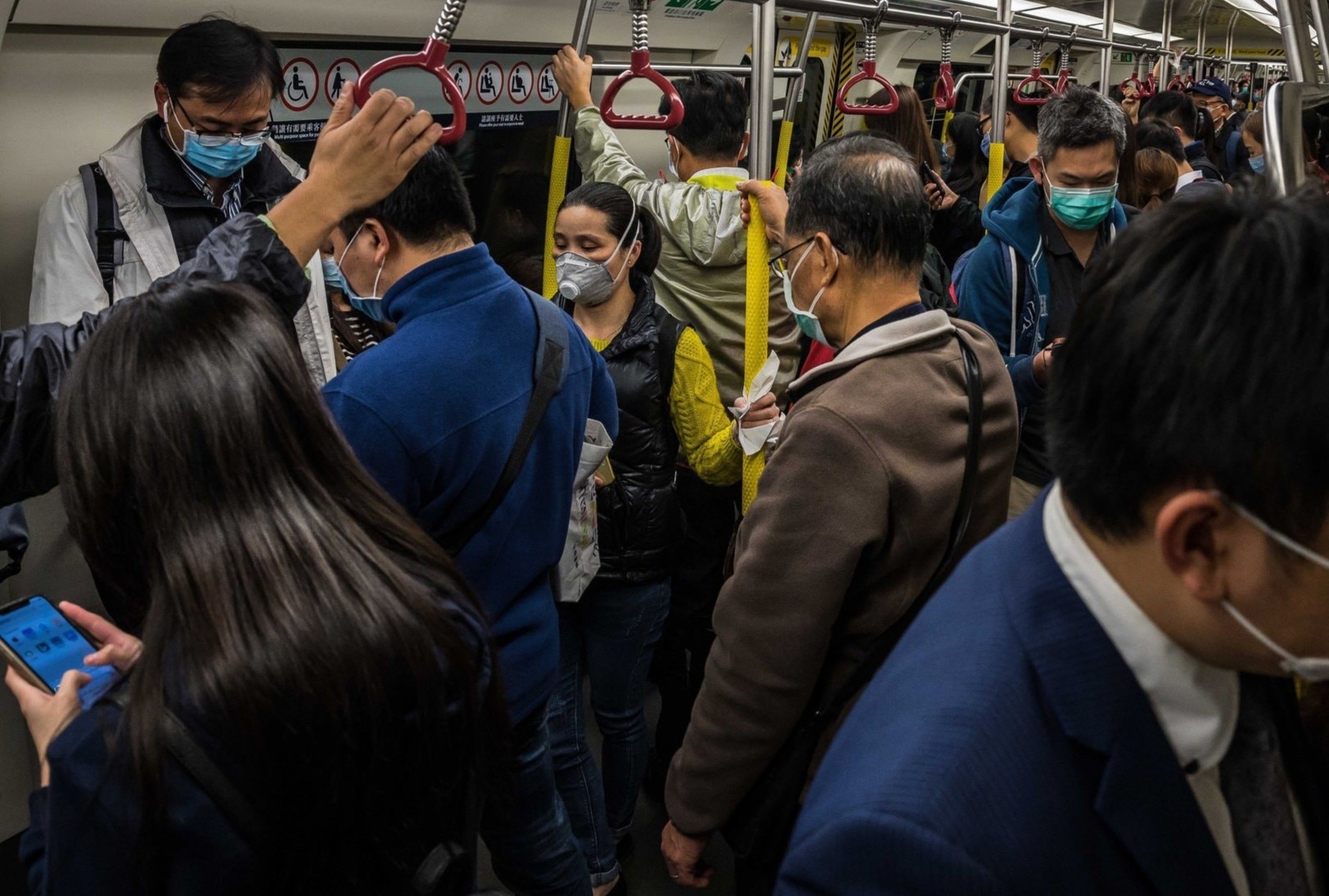 Ca tu vong thu 2 vi virus corona ngoai TQ dai luc o Hong Kong hinh anh