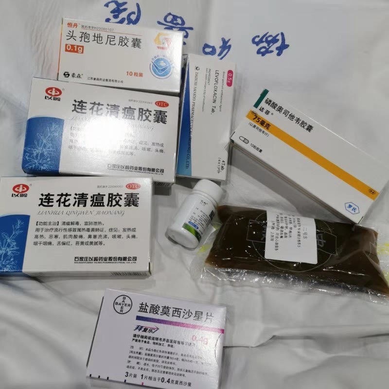 gia dinh ba the he nhiem benh o vu han anh 3