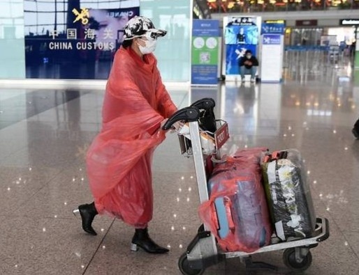 Trung Quoc cach ly 94 nguoi bay den tu Seoul hinh anh