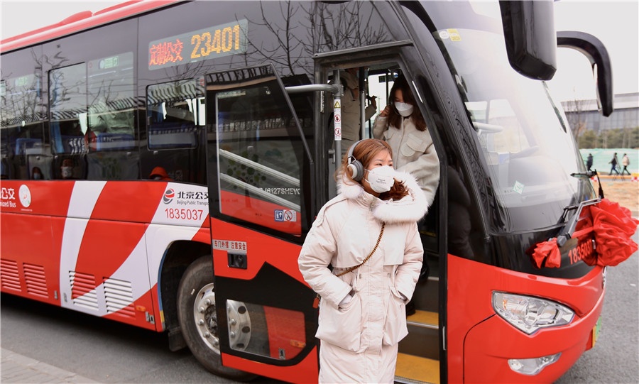 TQ ghi nhan 327 ca nhiem moi virus corona, tong so 78.824 hinh anh