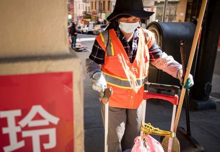 33 ca nhiem virus corona o California, 8.400 nguoi bi theo doi hinh anh