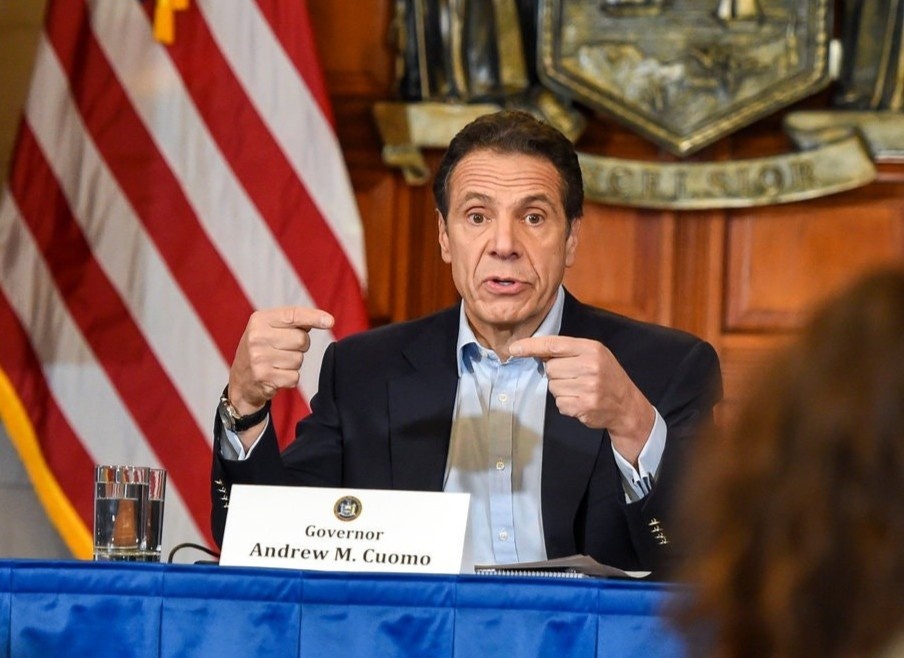 Bang New York ban bo tinh trang khan cap vi virus corona hinh anh