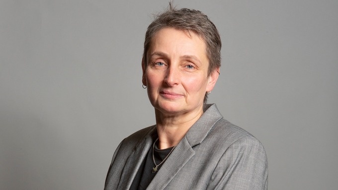 Nghi si thu 2 cua Anh nhiem virus corona hinh anh