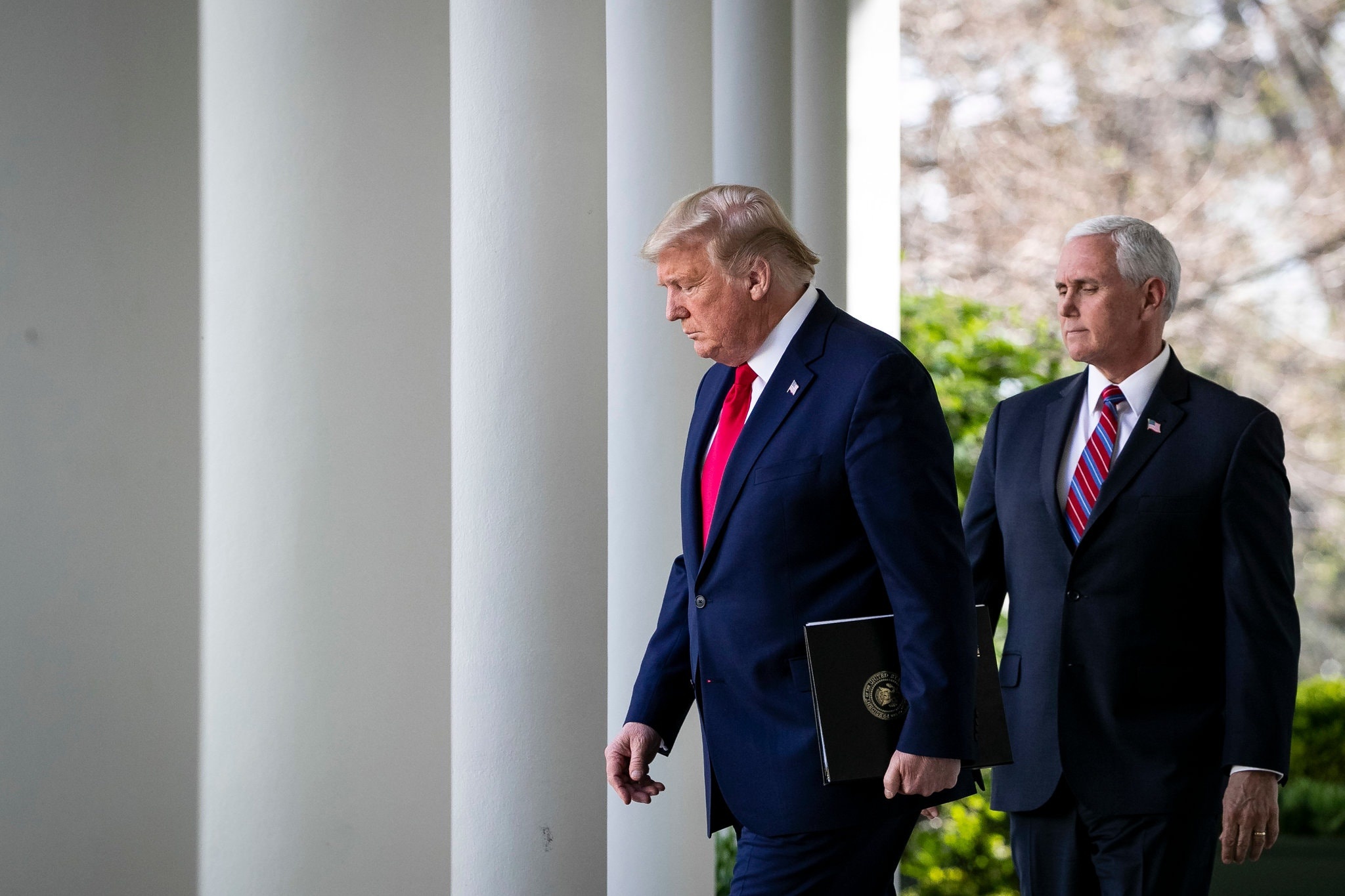 italy co hon 100000 ca nhiem anh 1