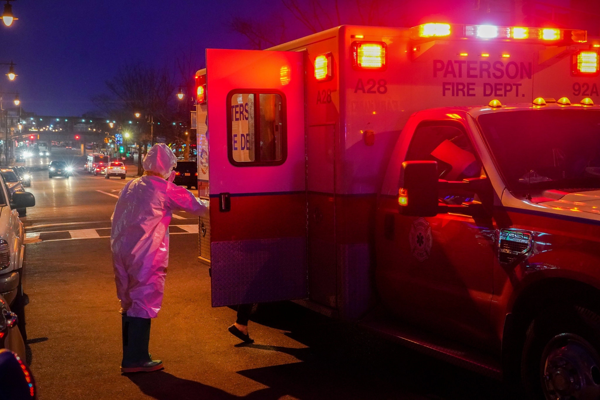 doi 911 o thanh pho my giua dich benh anh 12