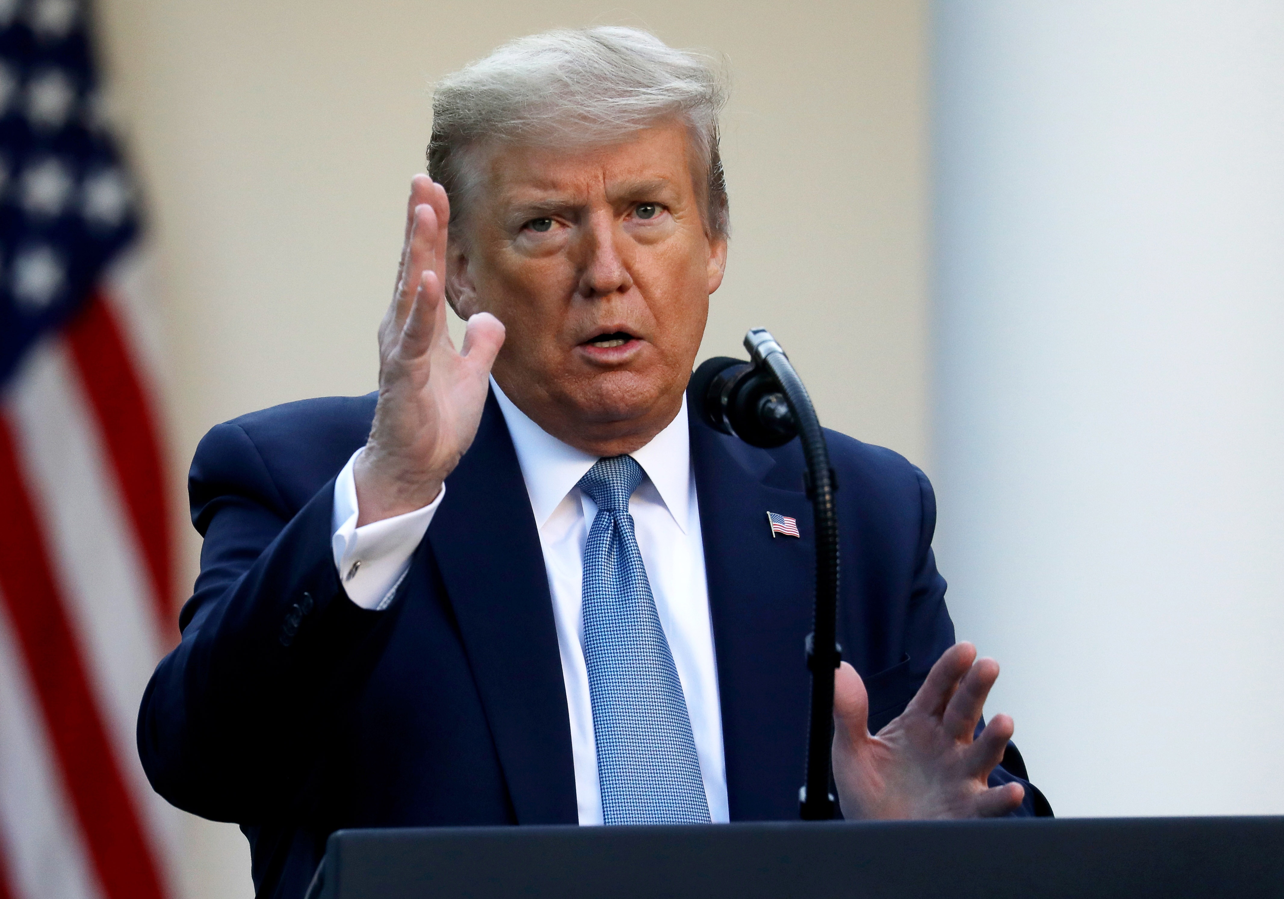 TT Trump: My dang dieu tra nghi van virus voi phong thi nghiem Vu Han hinh anh