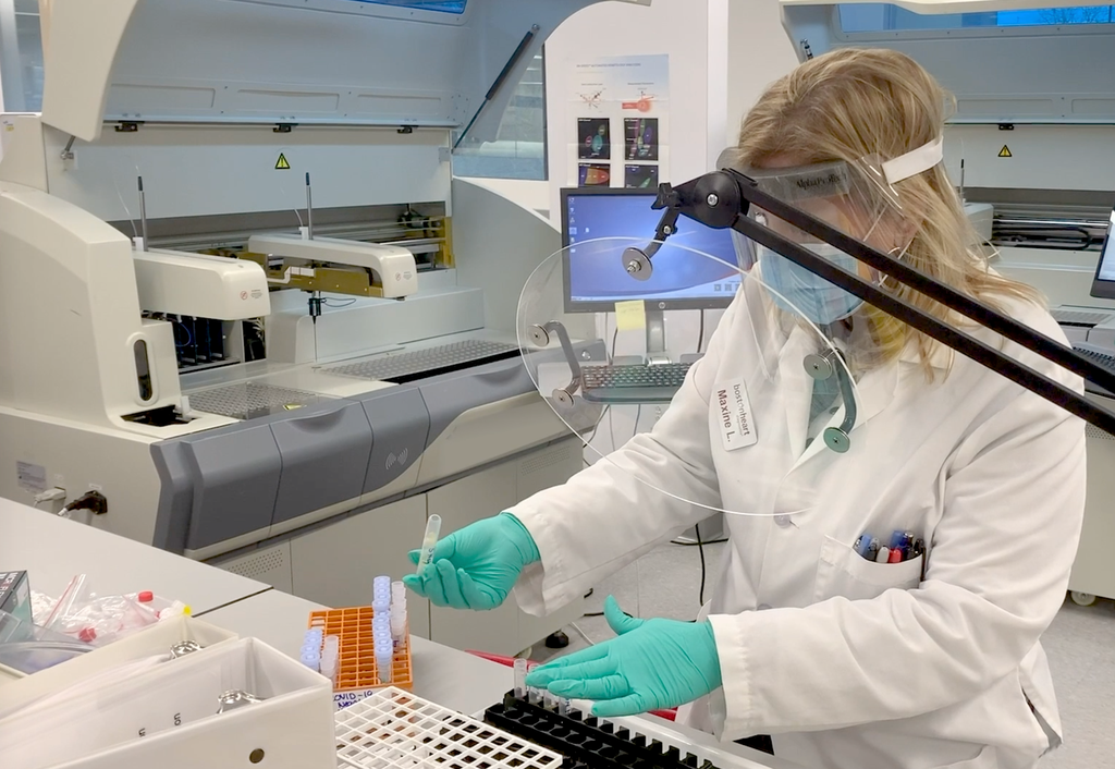 xet nghiem khang the o my anh 2