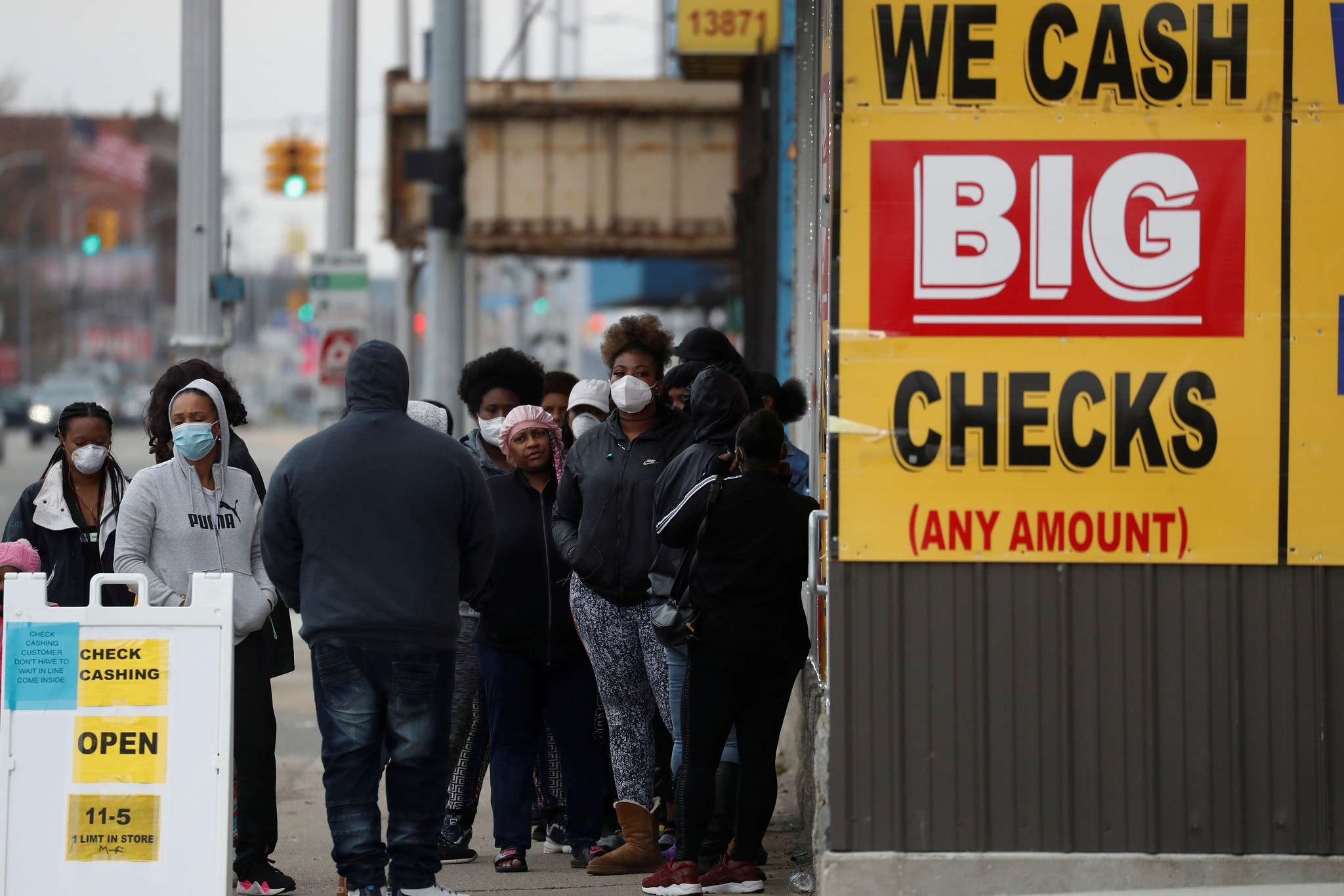 'Ngay buon nhat cua kinh te toan cau' vi dai dich hinh anh