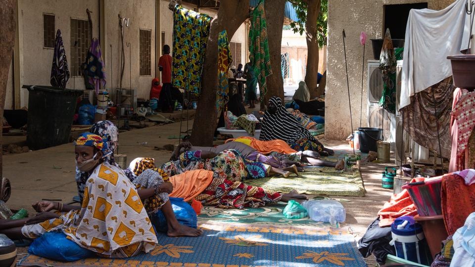 Tay sung di moto ban chet 20 nguoi o vung bien gioi khoc liet bac nhat hinh anh