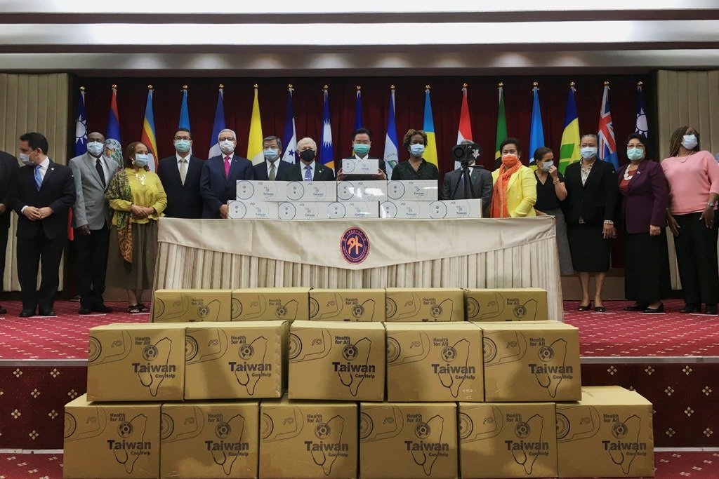 thanh cong chong dich cua dai loan khien trung quoc tuc toi anh 3